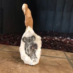 🐻 Adorable Scrimshaw Kuala Bear 🧸